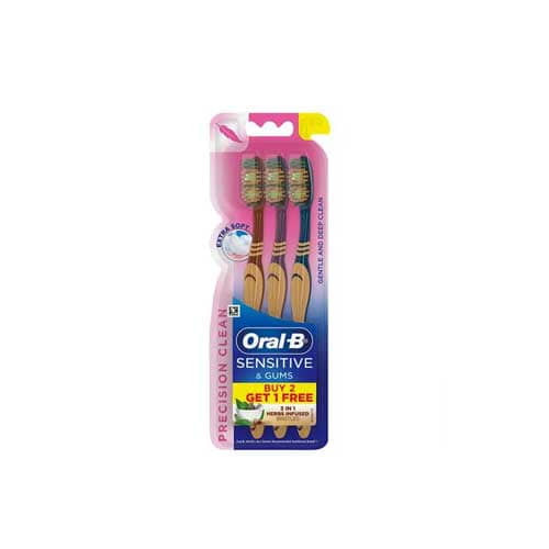 ORAL B TOOTH BRUSH 3 PICE Toiletries